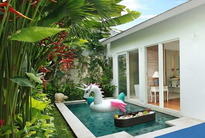 Kolam Renang Minimalis